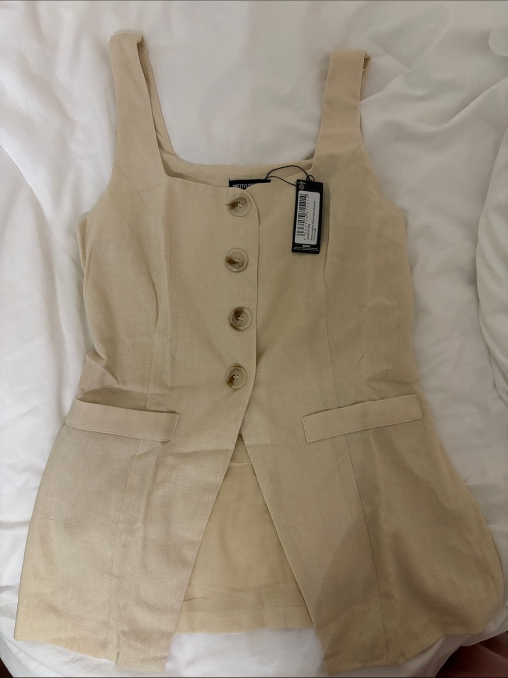 PrettyLittleThing Beige Button-Front vest